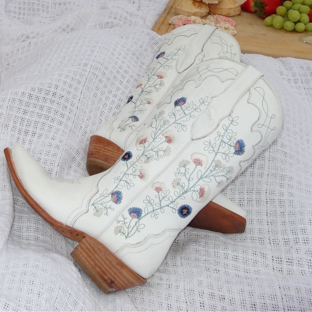 BootBarn Floral Embroidered White Cowboy Boots